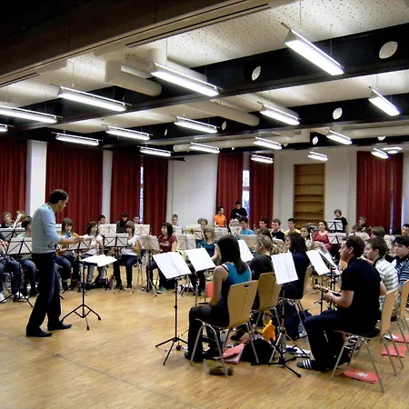 אכסניה Freiburg פרייבורג